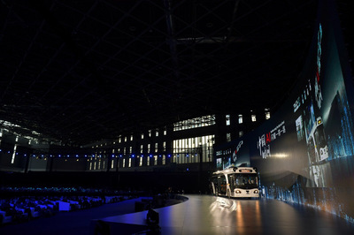 人工智能赋能未来 深兰科技亮相沪上峰会，以生物识别技术驱动城市智能化升级